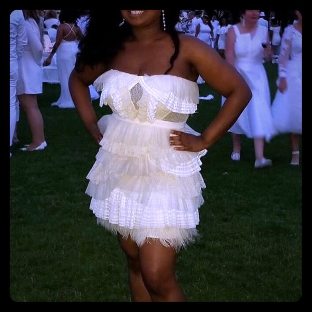 BCBGMAXAZRIA white dress